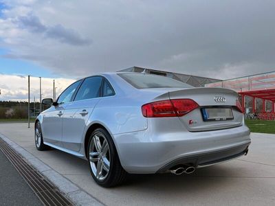 gebraucht Audi S4 V6 Turbo, Garagenfund, wenig km, 1. Hd