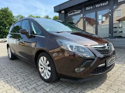 Gebraucht Opel Zafira Tourer Innovation 170 PS (125 kW) 2016 Braun Van / Kleinbus