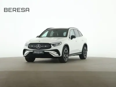Używany Mercedes GLC200 AMG 163 KM (119 kW) 2026 Biały SUV