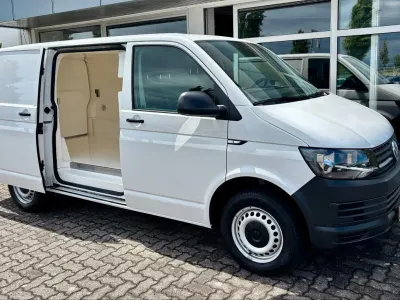 Używany VW Transporter 102 KM (75 kW) 2017 Biały Van