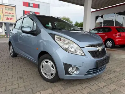 Gebraucht Chevrolet Spark LS 82 PS (60 kW) 2010 Eisblau/misty lake met Kleinwagen