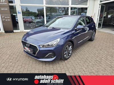 Gebraucht Hyundai i30 Style 140 PS (102 kW) 2018 Blau Limousine