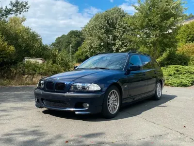 Gebraucht BMW 320 M Sport 170 PS (125 kW) 2001 Blau Kombi