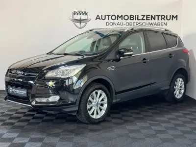 Gebraucht Ford Kuga Titanium 179 PS (131 kW) 2015 Schwarz SUV