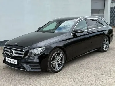 Gebraucht Mercedes E220 AMG line 194 PS (142 kW) 2017 Schwarz Limousine