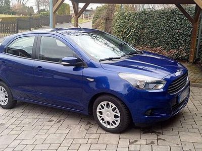 Begagnad Ford Ka Cool & Sound Edition 86 HK (63 kW) 2018 Blå Sedan