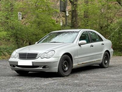 Mercedes C180
