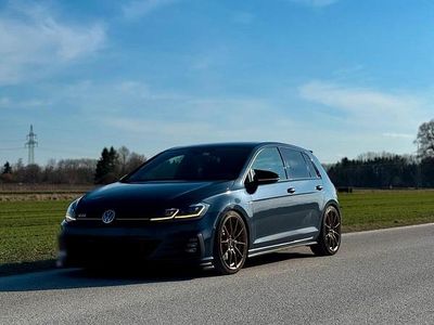 Gebraucht VW Golf VII GTI 245 PS (180 kW) 2017 Andere farben Limousine