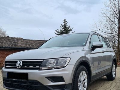 gebraucht VW Tiguan 1.4 TSI 02/18 + 2. Reifenset auf 19 Zoll Alufelgen