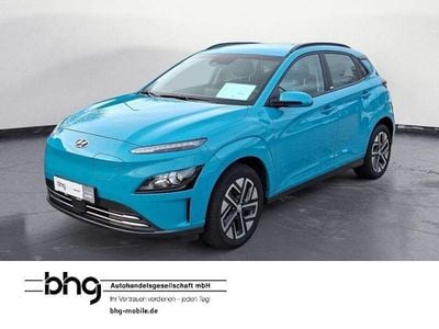 Blau Gebraucht 2021 Hyundai Kona SUV | 14.860 € (Guter Preis)
