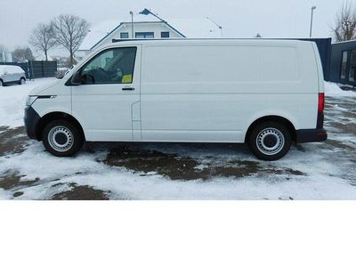 Gebraucht VW T6.1 83 kW (113 PS) 2022 Candyweiss b9aweiß Van