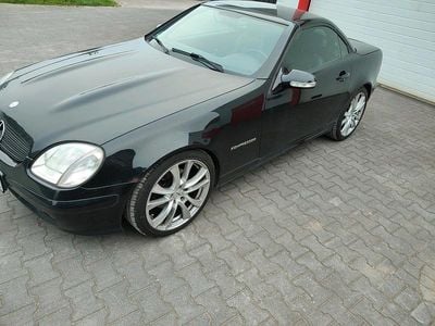 Usata Mercedes SLK200 163 CV (119 kW) 2001 Nero Cabrio