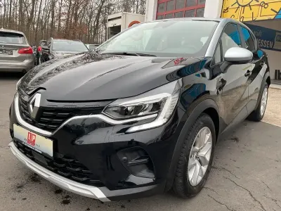 Używany Renault Captur 147 KM (108 kW) 2021 Czarny SUV