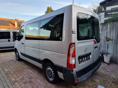 Używany Opel Movano 125 KM (91 kW) 2016 Srebrny Minivan