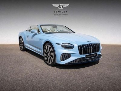 Nuova Bentley Continental Mulliner 680 CV (500 kW) 2025 Jetstraem Cabrio