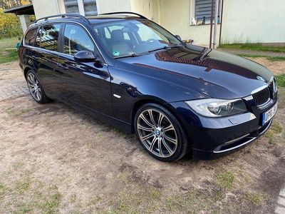 BMW 325