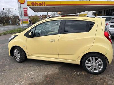 Gebraucht Chevrolet Spark LTZ 82 PS (60 kW) 2013 Honey mellow yellow Kleinwagen