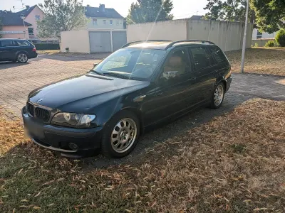 Gebraucht BMW 320 M Sport 150 PS (110 kW) 2004 Blau Kombi