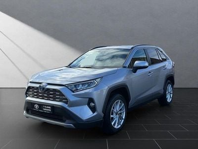 Gebraucht Toyota RAV4 Hybrid Team 222 PS (163 kW) 2020 Silber SUV