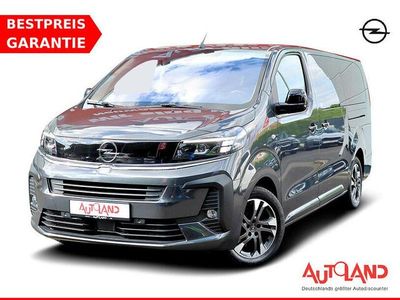 Grau Gebraucht 2024 Opel Zafira Life Edition Van / Kleinbus | 37.490 € (Etwas zu teuer)