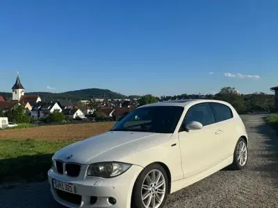 Używany BMW 120 M Sport 170 KM (125 kW) 2007 Biały Hatchback