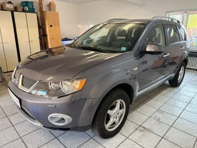 Brugt Mitsubishi Outlander 170 HK (125 kW) 2008 Grå SUV
