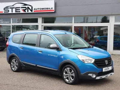 Gebraucht Dacia Lodgy Stepway 116 PS (85 kW) 2015 Blau sky Van / Kleinbus