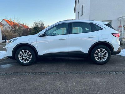 Frostweiß Gebraucht 2022 Ford Kuga Titanium SUV | 19.750 € (Superpreis)