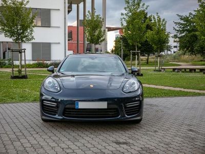 Porsche Panamera GTS