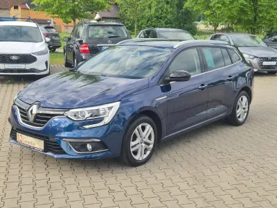 Gebraucht Renault Mégane GrandTour LIMITED 140 PS (102 kW) 2020 Blau Kombi