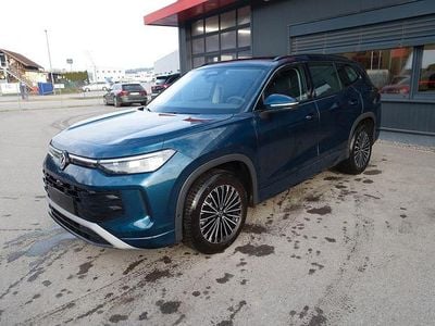 Gebraucht VW Tayron Life 150 PS (110 kW) 2025 Blau SUV
