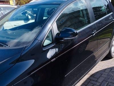 Second-hand VW Golf Plus Cross Match 122 CP (89 kW) 2012 Negru Monovolum