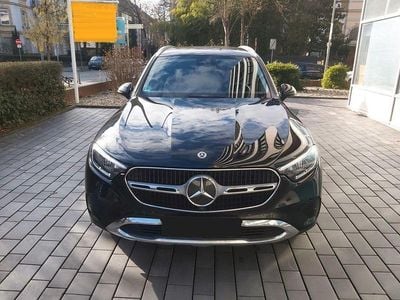 Gebraucht Mercedes GLC220 Avantgarde 197 PS (144 kW) 2022 Schwarz SUV