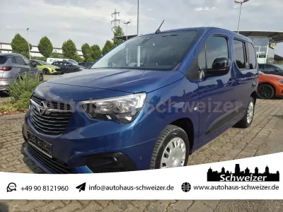 Gebraucht Opel Combo Life Elegance 131 PS (96 kW) 2022 Ozean blau Van / Kleinbus
