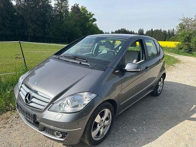 Mercedes A200
