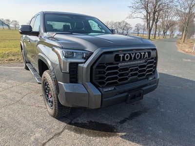 Nuova Toyota Tundra 436 CV (320 kW) 2025 Grigio Pick-up
