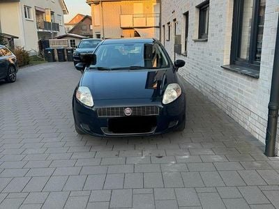 Gebraucht Fiat Punto 60 PS (44 kW) 2009 Blau Kleinwagen