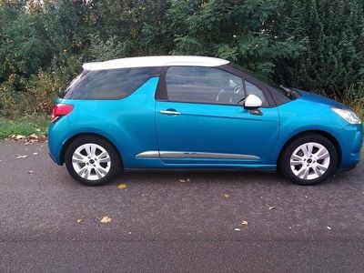 Gebraucht Citroën DS3 82 PS (60 kW) 2015 Blau Limousine