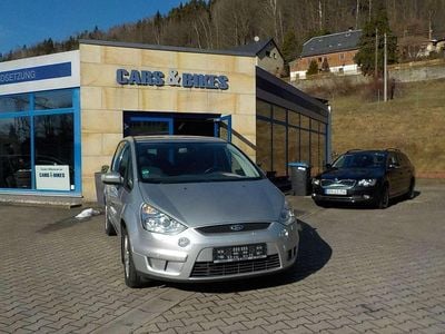 Gebraucht Ford S-MAX Titanium 220 PS (161 kW) 2006 Kristallsilber metallic Van / Kleinbus