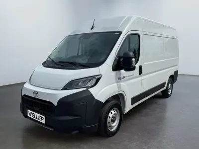 Neu Toyota Proace 140 PS (102 kW) 2025 Weiss Van / Kleinbus