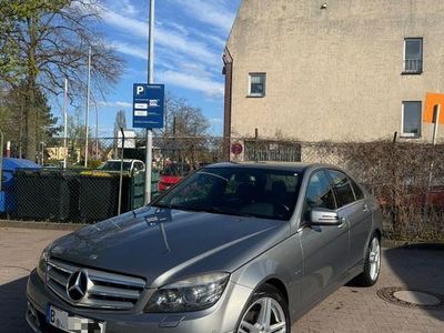 Gebraucht Mercedes C180 Edition 156 PS (114 kW) 2010 Grau Limousine