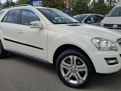 Gebraucht Mercedes ML350 231 PS (169 kW) 2010 Weiß SUV
