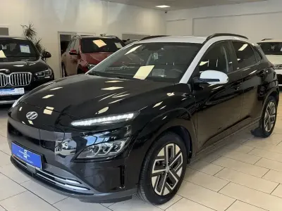 Gebraucht Hyundai Kona Trend 100 kW (136 PS) 2022 Schwarz SUV