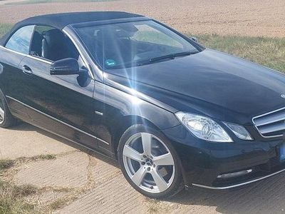 Mercedes E200