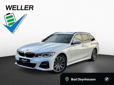 Gebraucht BMW 330e M Sport 292 PS (214 kW) 2021 Alpinweiss iii (weiß) Kombi