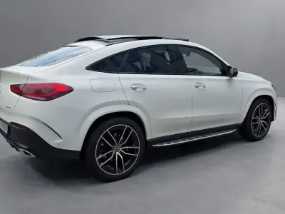 Gebraucht Mercedes GLE350 AMG line 333 PS (244 kW) 2022 Polarweiss  unilack SUV