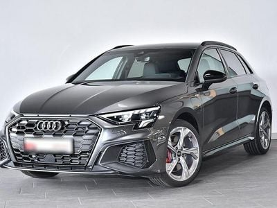 Second-hand Audi e-tron S-Line 149 CP (109 kW) 2023 Gri SUV