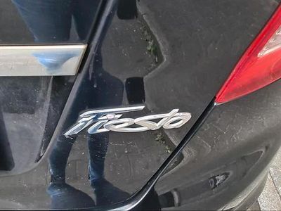 Gebraucht Ford Fiesta 2011 Schwarz Kleinwagen