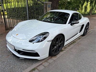 Porsche 718 Cayman