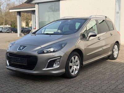 Gebraucht Peugeot 308 SW Allure 156 PS (114 kW) 2012 Grau Kombi